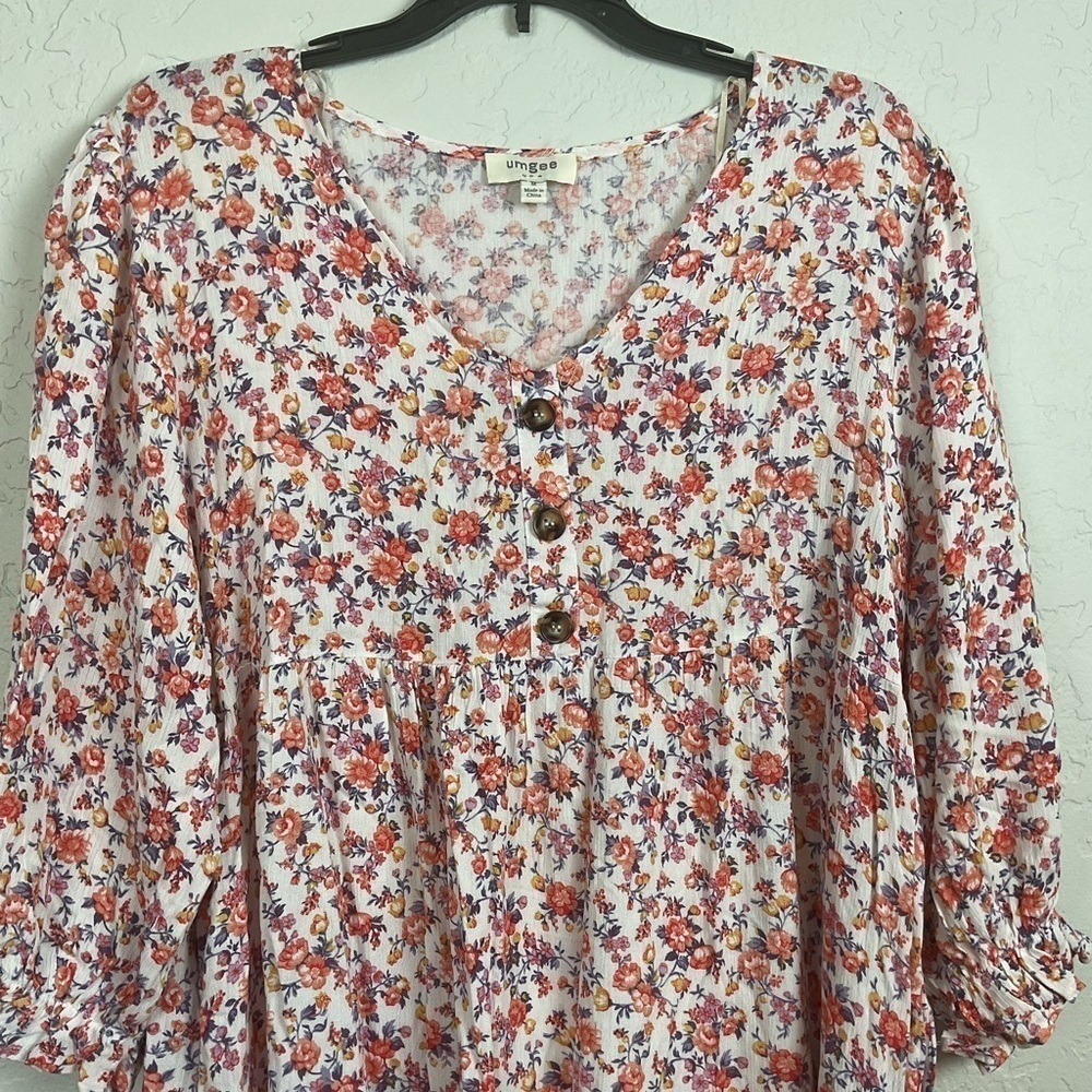 Umgee Ditzy Floral Babydoll Mini Dress Size Medium with Pockets - Picture 2 of 7